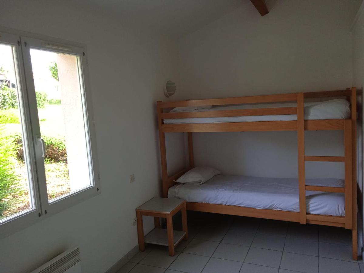 Olydea Le Lambon - Prailles-La-Couarde Hotel ภายนอก รูปภาพ