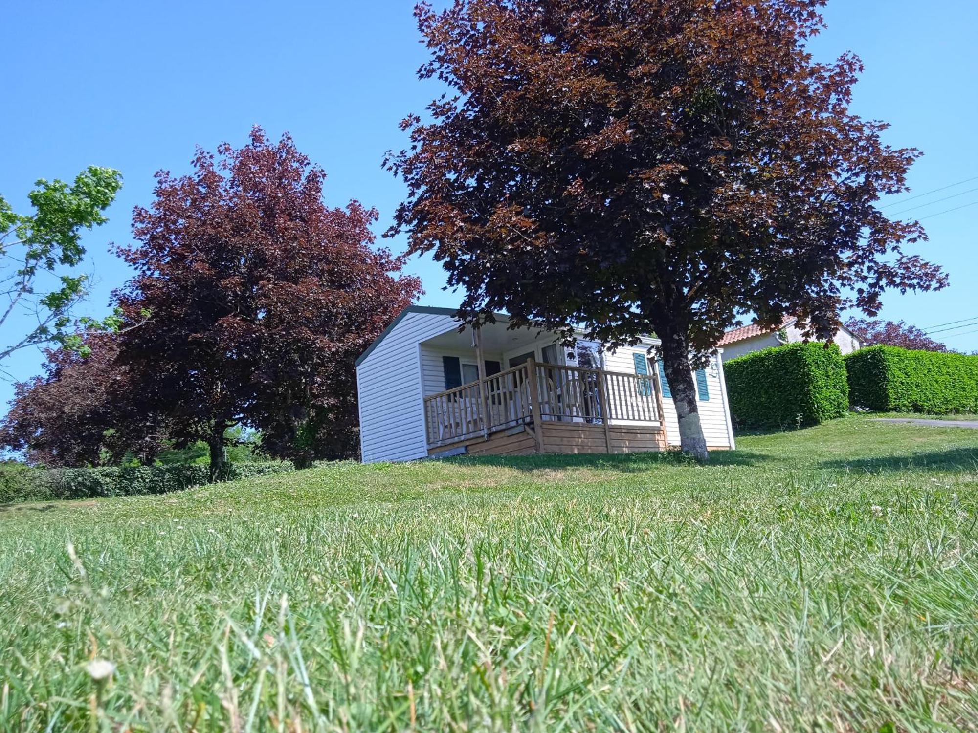 Olydea Le Lambon - Prailles-La-Couarde Hotel ภายนอก รูปภาพ